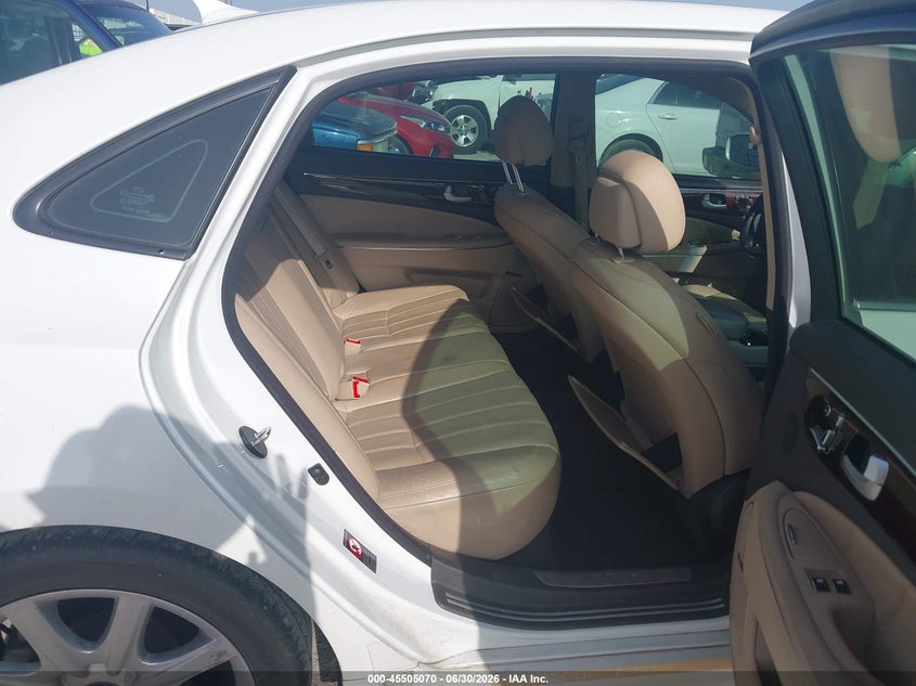 2013 Hyundai Equus VIN KMHGH4JH2DU069737 IAAI salvage auction — SIDE, Salvage (Texas), sold $450 on 2026-07-21 (photo 8)