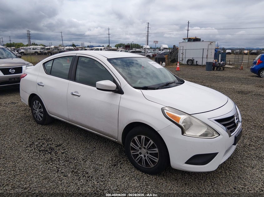 2015 Nissan Versa VIN 3N1CN7AP5FL906839 IAAI salvage auction — NORMAL WEAR, Peddle Clear Public-Restricted (Oregon), sold $150 on 2026-07-11 (photo 1)