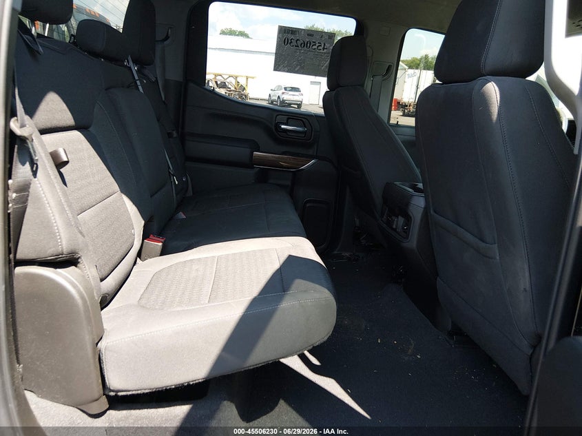 2021 Chevrolet Silverado VIN 1GCUYEEL7MZ407602 IAAI salvage auction — LEFT FRONT, Salvage Title, sold $9,600 on 2026-08-01 (photo 8)
