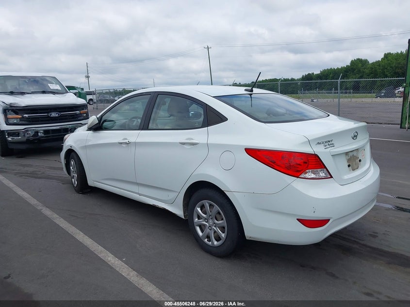 2013 Hyundai Accent VIN KMHCT4AE7DU564342 IAAI salvage auction — NORMAL WEAR, Clear (North Carolina), sold $1,100 on 2026-07-15 (photo 3)