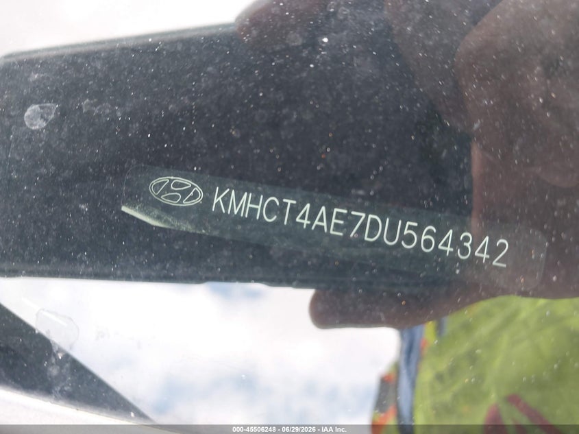 2013 Hyundai Accent VIN KMHCT4AE7DU564342 IAAI salvage auction — NORMAL WEAR, Clear (North Carolina), sold $1,100 on 2026-07-15 (photo 9)