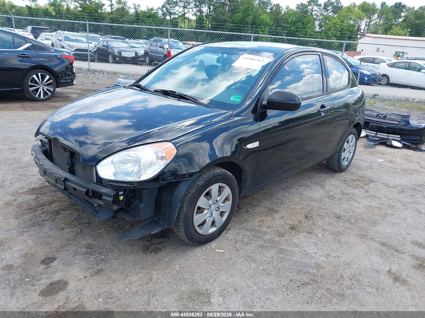 2011 Hyundai Accent VIN KMHCM3AC8BU187524 IAAI salvage auction — RIGHT SIDE, Clear (Virginia), sold $475 on 2026-07-24 (photo 2)