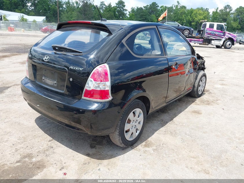2011 Hyundai Accent VIN KMHCM3AC8BU187524 IAAI salvage auction — RIGHT SIDE, Clear (Virginia), sold $475 on 2026-07-24 (photo 4)