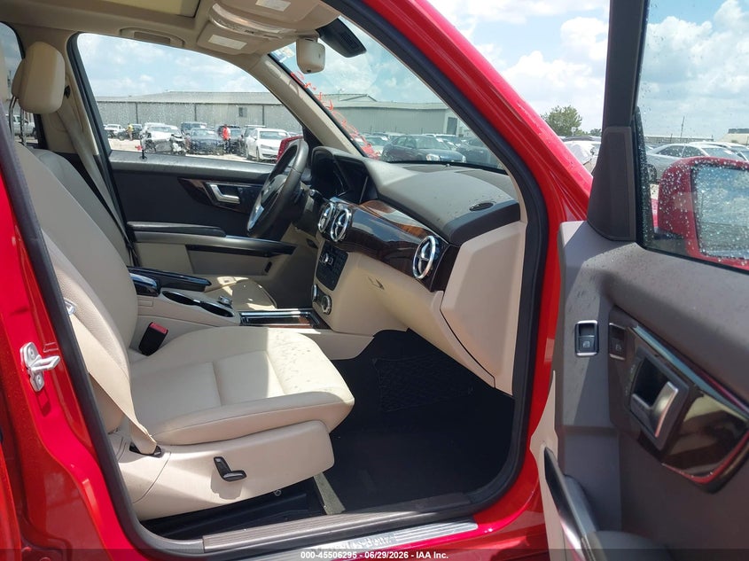 2014 Mercedes-benz Glk-klasse VIN WDCGG5HB9EG158651 IAAI salvage auction — REAR END, Salvage (Alabama), sold $1,250 on 2026-07-28 (photo 5)