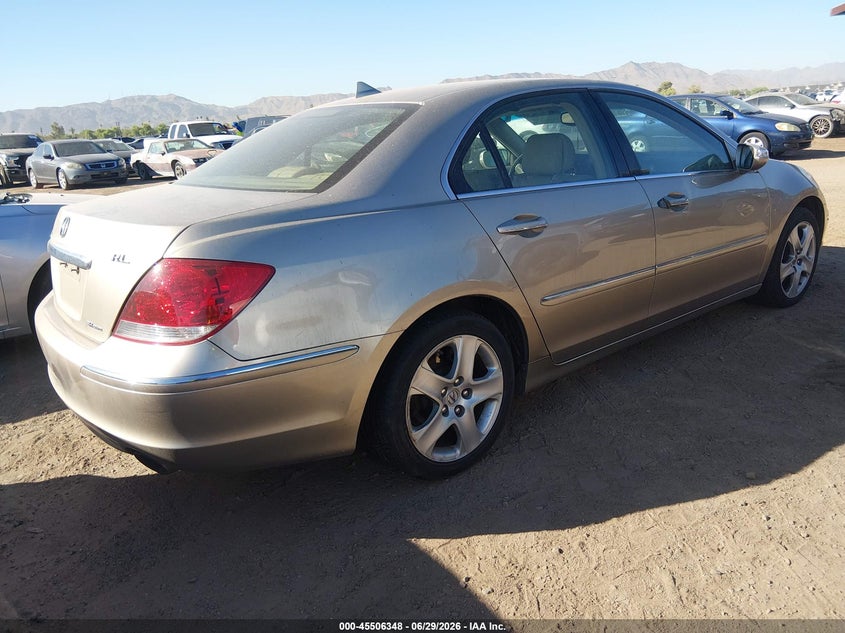 2005 Acura Rl VIN JH4KB16525C007788 IAAI salvage auction — NORMAL WEAR, Clear-Dealer Only (Arizona), sold $325 on 2026-07-28 (photo 4)