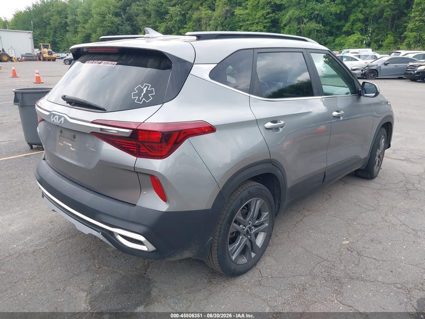 2023 Kia Seltos VIN KNDEU2AAXP7396064 IAAI salvage auction — LEFT SIDE, Salvage (Connecticut), sold $6,600 on 2026-07-23 (photo 4)