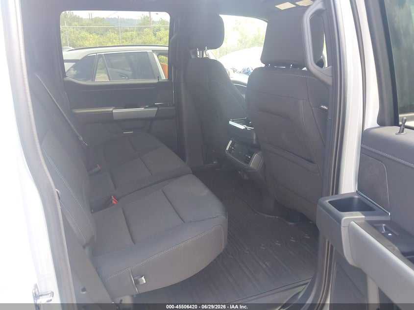 2026 Ford F-150 VIN 1FTFW3L86TKD99887 IAAI salvage auction — RIGHT SIDE, Salvage Title, sold $26,250 on 2026-07-21 (photo 8)
