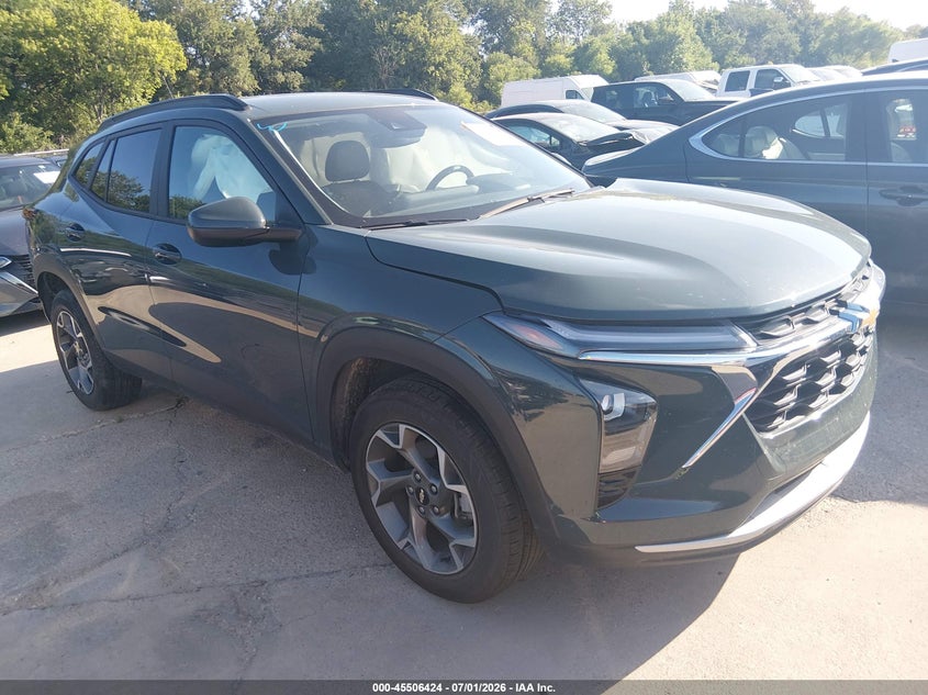 2025 Chevrolet Trax VIN KL77LHEP4SC166921 IAAI salvage auction — LEFT SIDE, Enterprise Vehicles Clear Only (Ohio), sold $8,800 on 2026-07-13 (photo 1)