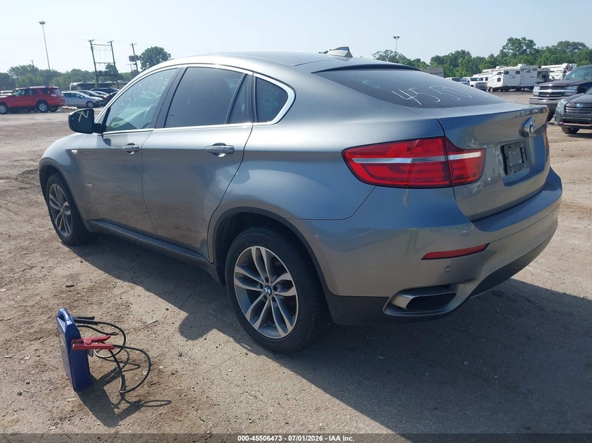 2014 BMW X6 VIN 5UXFG8C52EL592646 IAAI salvage auction — NORMAL WEAR, Clear (Indiana), sold $475 on 2026-07-21 (photo 3)