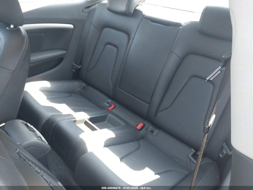 2013 Audi A5 VIN WAUCFAFR9DA007307 IAAI salvage auction — NORMAL WEAR, Clear (New York), sold $1,000 on 2026-07-07 (photo 8)