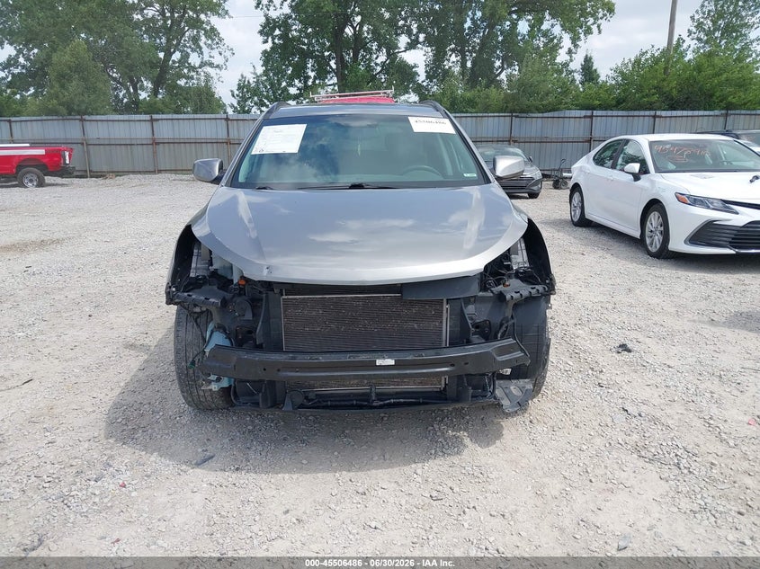 2017 Hyundai Santa fe VIN 5XYZU3LB9HG407945 IAAI salvage auction — FRONT END, Salvage Title, sold $2,300 on 2026-08-01 (photo 6)