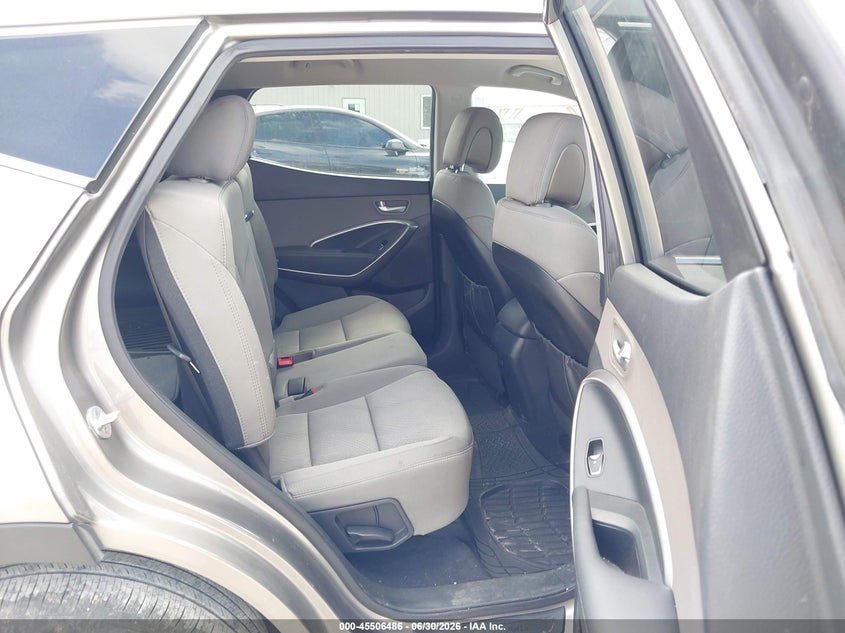 2017 Hyundai Santa fe VIN 5XYZU3LB9HG407945 IAAI salvage auction — FRONT END, Salvage Title, sold $2,300 on 2026-08-01 (photo 8)