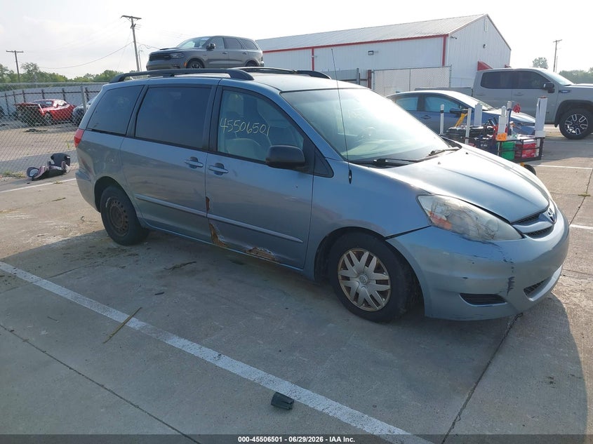 2008 Toyota Sienna VIN 5TDZK23C38S113288 IAAI salvage auction — LEFT REAR, Clear (Indiana), sold $825 on 2026-07-10 (photo 1)
