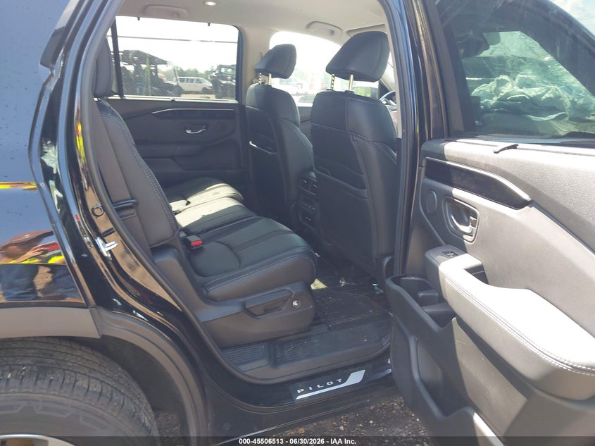 2025 Honda Pilot VIN 5FNYG2H43SB042488 IAAI salvage auction — LEFT FRONT, Salvage (Mississippi), sold $12,000 on 2026-09-03 (photo 8)
