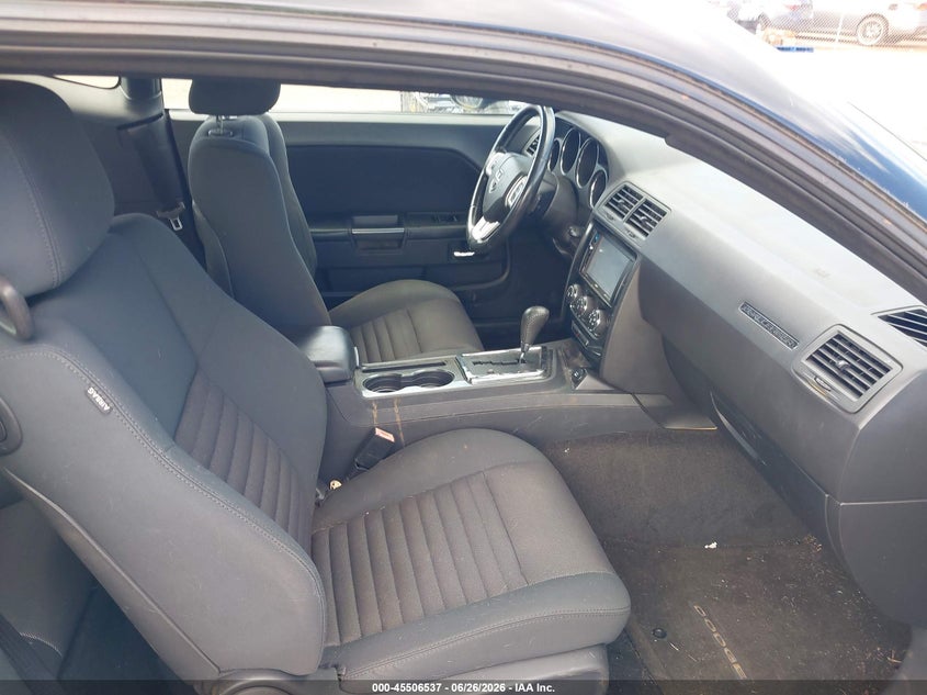 2011 Dodge Challenger VIN 2B3CJ4DG6BH510460 IAAI salvage auction — NORMAL WEAR, Clear (Hawaii), sold $250 on 2026-08-04 (photo 5)