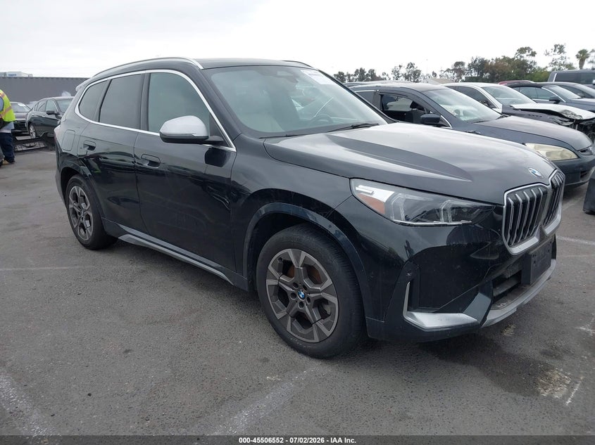 2024 BMW X1 VIN WBX73EF06R5Z19725 IAAI salvage auction — THEFT, Clear (Arizona), sold $18,850 on 2026-07-16 (photo 1)