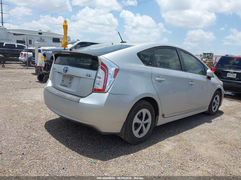 2012 Toyota Prius VIN JTDKN3DU2C1545172 IAAI salvage auction — NORMAL WEAR, Clear (Tennessee), sold $2,450 on 2026-07-28 (photo 4)