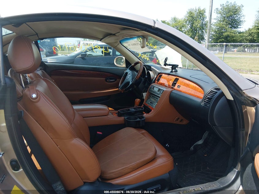 2004 Lexus Sc 430 VIN JTHFN48Y540058526 IAAI salvage auction — FRONT & REAR, Clear (New Jersey), sold $1,500 on 2026-07-27 (photo 5)