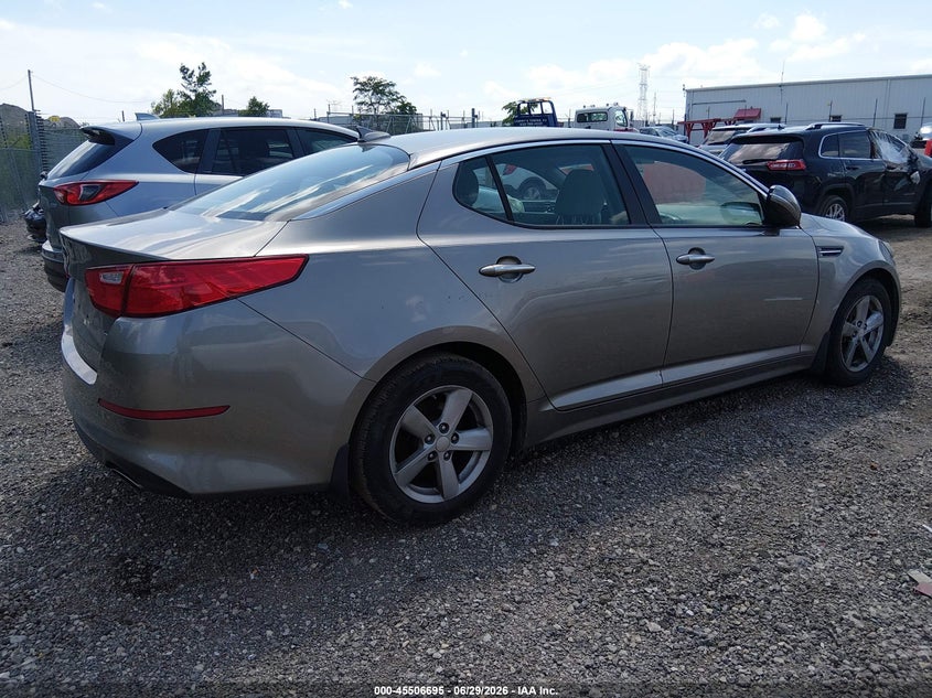 2014 Kia Optima VIN 5XXGM4A70EG318017 IAAI salvage auction — LEFT FRONT, Salvage Title, sold $450 on 2026-07-22 (photo 4)