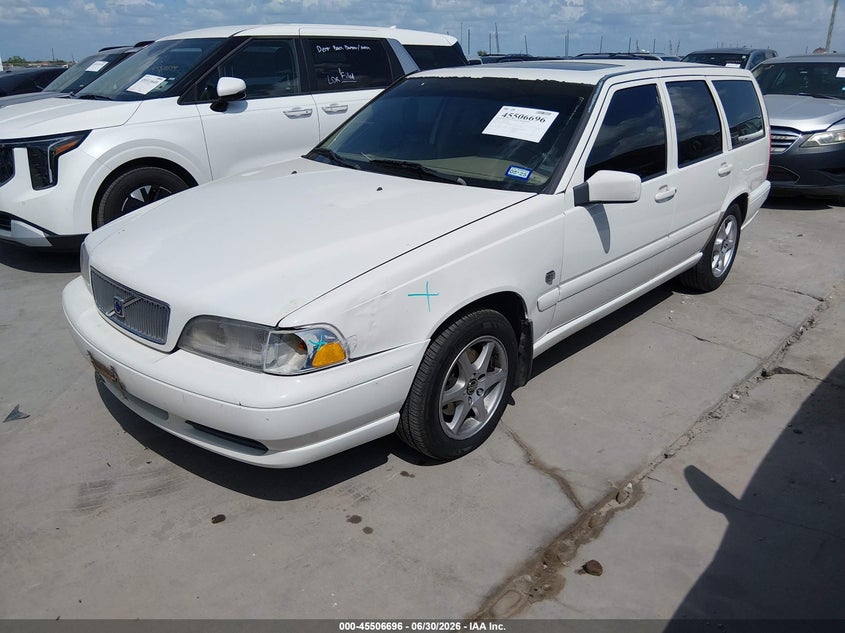 1999 Volvo V70 VIN YV1LW55AXX2621524 IAAI salvage auction — LEFT FRONT, Salvage (Texas), sold $325 on 2026-07-21 (photo 2)