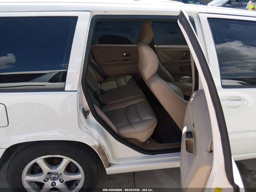 1999 Volvo V70 VIN YV1LW55AXX2621524 IAAI salvage auction — LEFT FRONT, Salvage (Texas), sold $325 on 2026-07-21 (photo 8)