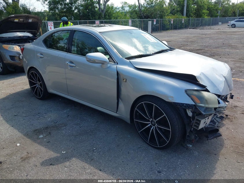 2009 Lexus Is 250 VIN JTHBK262292090498 IAAI salvage auction — FRONT END, Rebuildable (Florida), sold $250 on 2026-07-27 (photo 1)