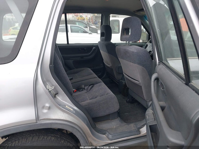2001 Honda Cr-v VIN JHLRD28401C003059 IAAI salvage auction — NORMAL WEAR, Clear - Dealer Only (California), sold $875 on 2026-07-15 (photo 8)
