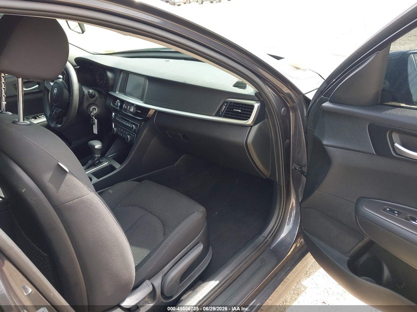 2019 Kia Optima VIN 5XXGT4L39KG279484 IAAI salvage auction — FRONT END, Junk Bill Of Sale Mv2459 (Wisconsin), sold $1,250 on 2026-07-28 (photo 5)