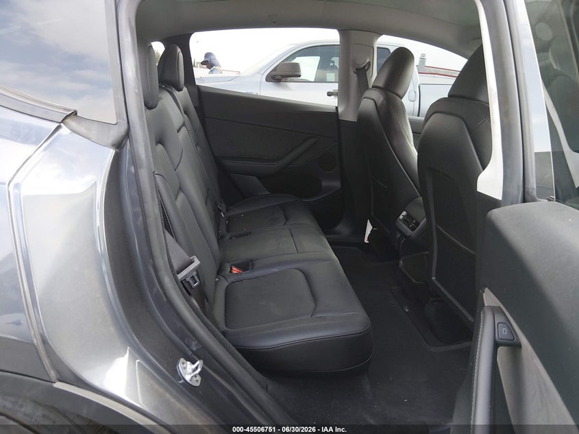 2023 Tesla Model y VIN 7SAYGDEF1PF838202 IAAI salvage auction — RIGHT FRONT, Salvage (California), sold $10,900 on 2026-07-30 (photo 8)