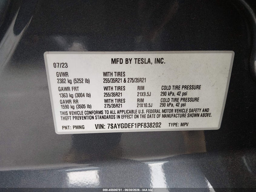 2023 Tesla Model y VIN 7SAYGDEF1PF838202 IAAI salvage auction — RIGHT FRONT, Salvage (California), sold $10,900 on 2026-07-30 (photo 9)