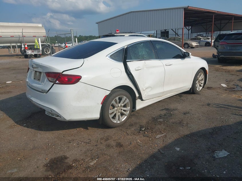 2015 Chrysler 200 VIN 1C3CCCAB0FN569131 IAAI salvage auction — SIDE, Salvage Title, sold $625 on 2026-07-24 (photo 4)
