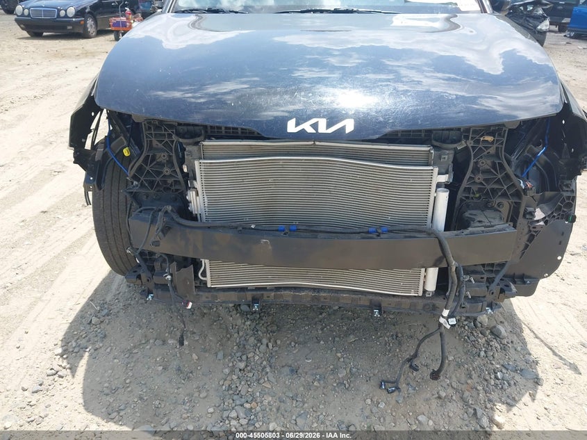2025 Kia Sportage VIN 5XYK33DF9SG237518 IAAI salvage auction — FRONT END, Salvage (Georgia), sold $8,300 on 2026-07-30 (photo 6)