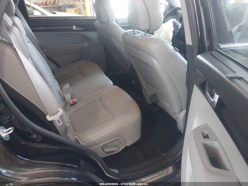 2014 Kia Sorento VIN 5XYKW4A70EG513924 IAAI salvage auction — FRONT END, Clear (Virginia), sold $1,650 on 2026-07-16 (photo 8)