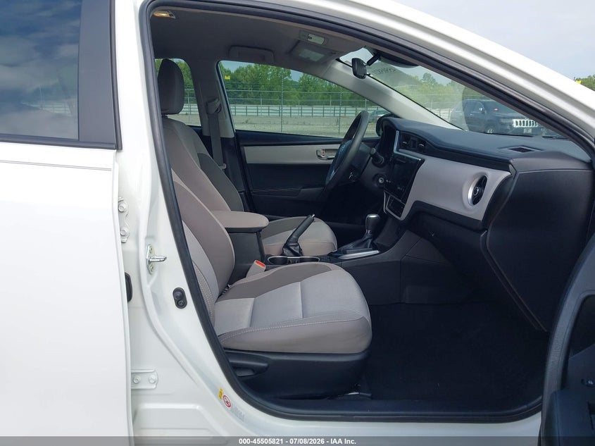 2018 Toyota Corolla VIN 5YFBURHE5JP771742 IAAI salvage auction — REAR END, Salvage Title, sold $5,425 on 2026-07-29 (photo 5)