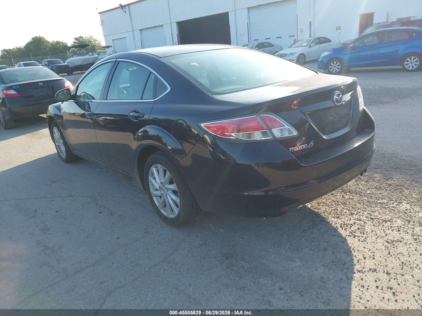 2011 Mazda 6 VIN 1YVHZ8CH2B5M01333 IAAI salvage auction — RIGHT SIDE, Rebuildable (Florida), sold $550 on 2026-07-21 (photo 3)