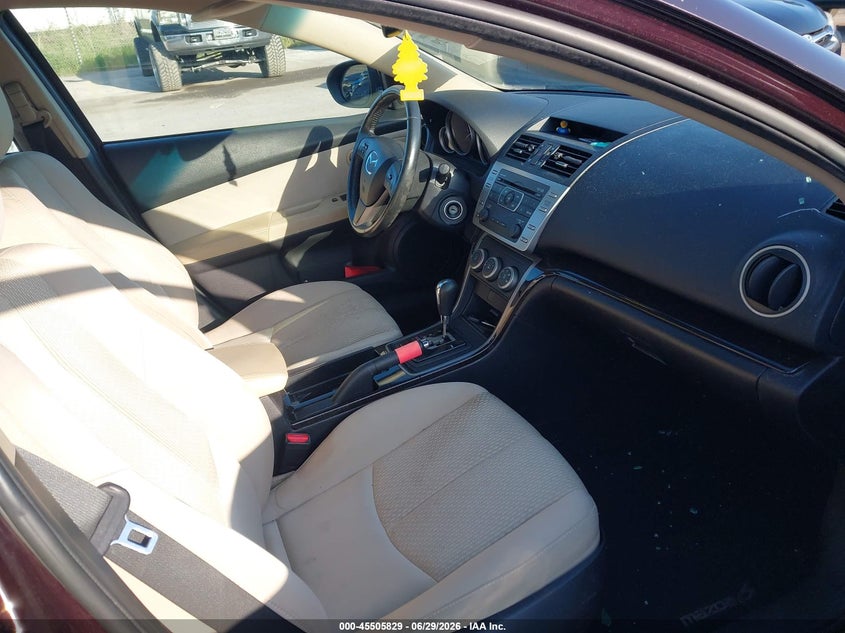2011 Mazda 6 VIN 1YVHZ8CH2B5M01333 IAAI salvage auction — RIGHT SIDE, Rebuildable (Florida), sold $550 on 2026-07-21 (photo 5)