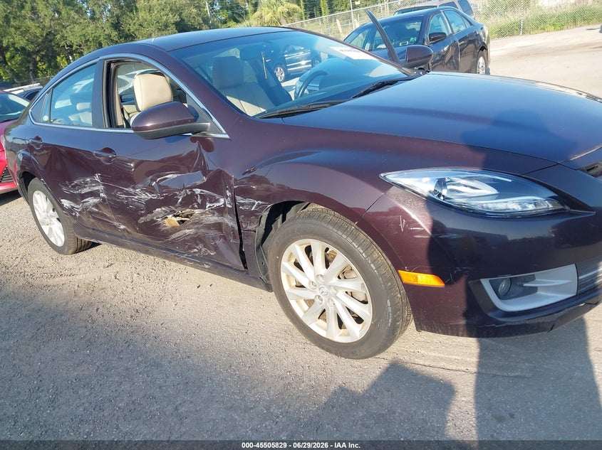 2011 Mazda 6 VIN 1YVHZ8CH2B5M01333 IAAI salvage auction — RIGHT SIDE, Rebuildable (Florida), sold $550 on 2026-07-21 (photo 6)