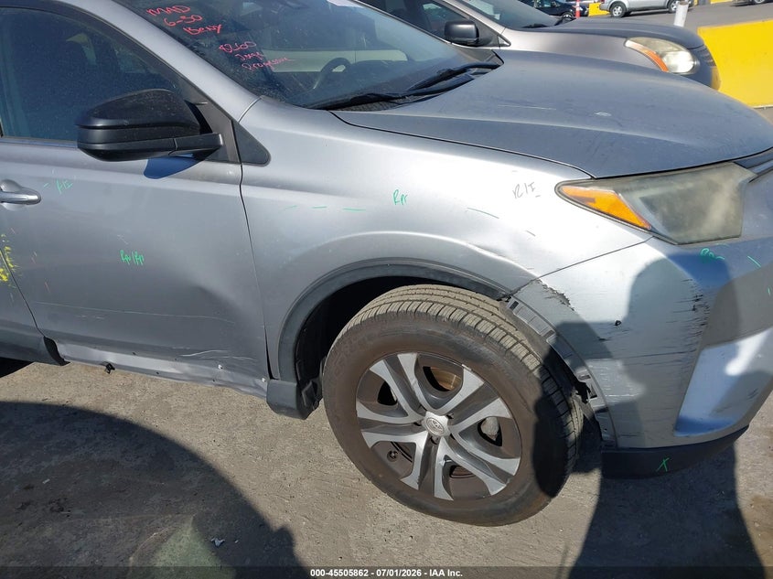 2018 Toyota Rav 4 VIN JTMZFREV4JJ199774 IAAI salvage auction — RIGHT FRONT, Salvage (California), sold $5,475 on 2026-08-01 (photo 6)