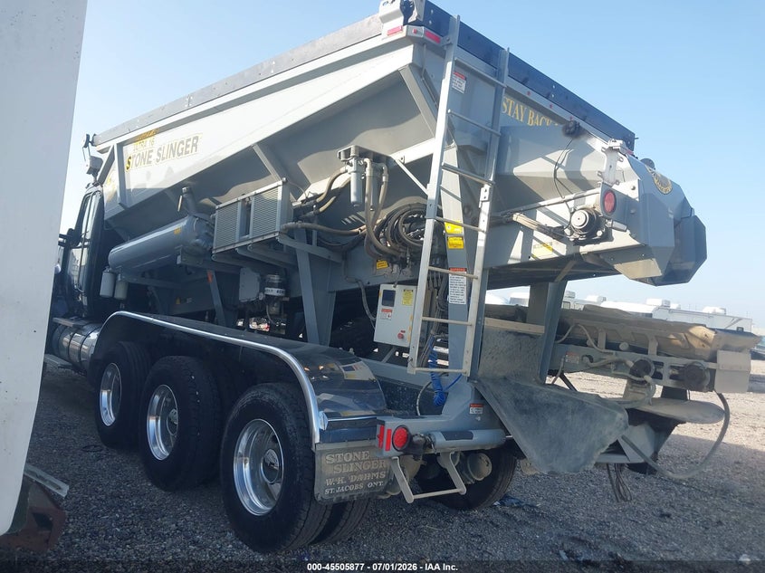 2026 Kenworth T880 VIN 1NKZX4TX5TJ220203 IAAI salvage auction — ROLLOVER, Salvage (Indiana), sold $20,100 on 2026-07-22 (photo 3)