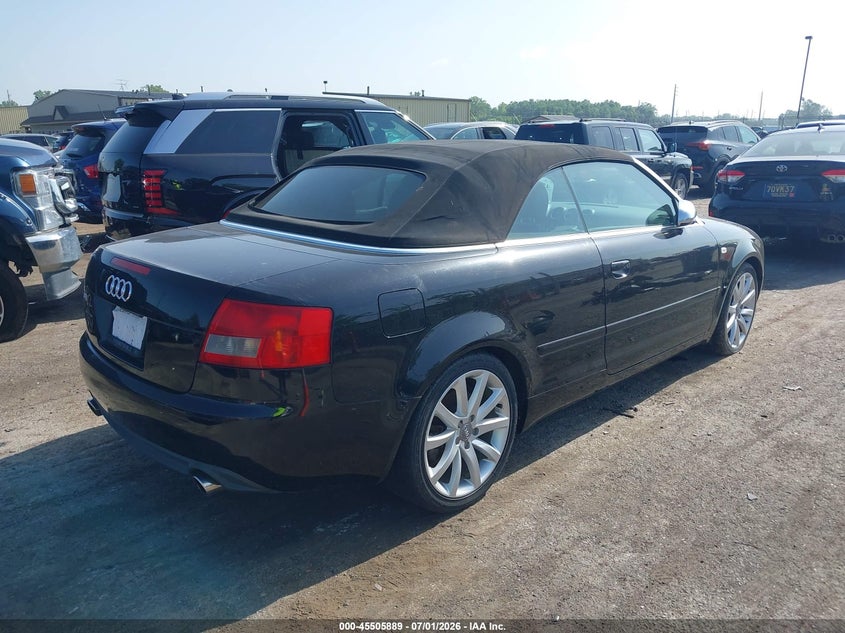 2004 Audi S4 VIN WUARL48H44K900526 IAAI salvage auction — NORMAL WEAR, Clear (Michigan), sold $750 on 2026-07-09 (photo 4)