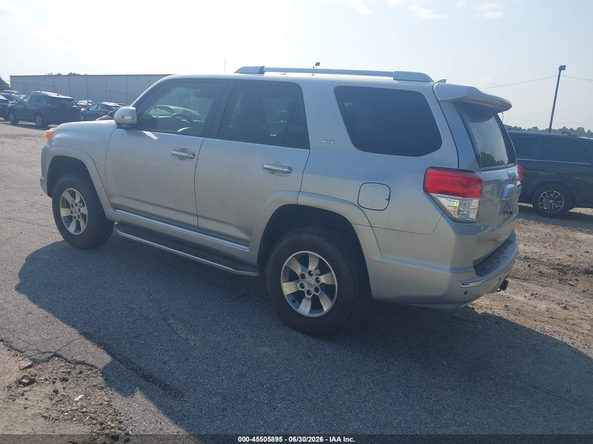2013 Toyota 4runner VIN JTEZU5JR9D5055895 IAAI salvage auction — WATER/FLOOD, Salvage (Idaho), sold $3,050 on 2026-07-30 (photo 3)