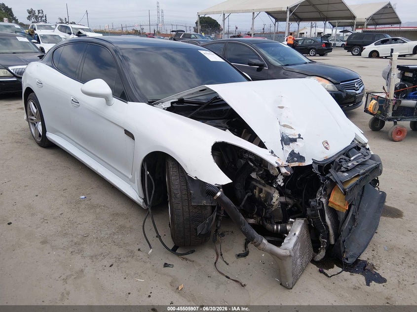 2011 Porsche Panamera VIN WP0AC2A79BL090222 IAAI salvage auction — FRONT END, Salvage (California), sold $1,725 on 2026-08-12 (photo 1)