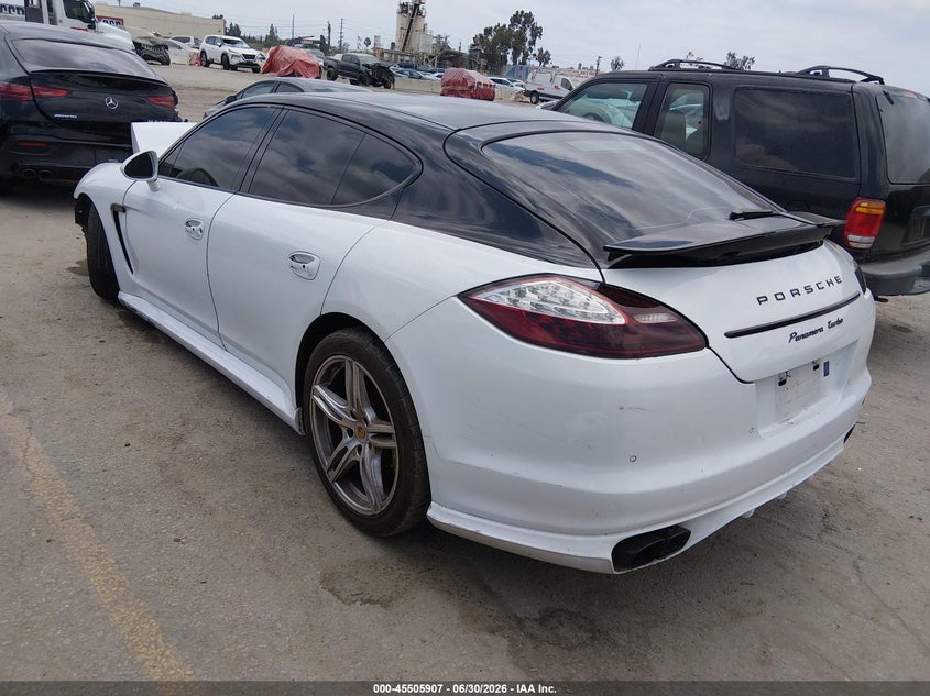 2011 Porsche Panamera VIN WP0AC2A79BL090222 IAAI salvage auction — FRONT END, Salvage (California), sold $1,725 on 2026-08-12 (photo 3)