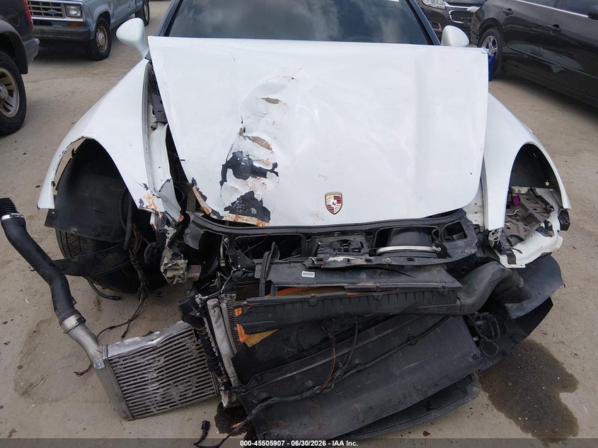 2011 Porsche Panamera VIN WP0AC2A79BL090222 IAAI salvage auction — FRONT END, Salvage (California), sold $1,725 on 2026-08-12 (photo 6)