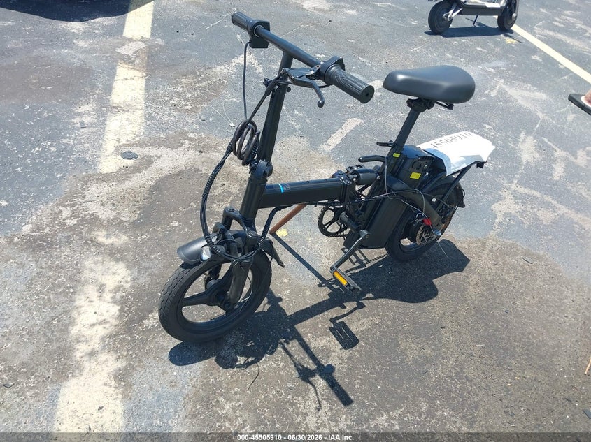 2025 Apyear E-bike with 576wh removable battery VIN BS369020251028004 IAAI salvage auction — FRONT END, Bill Of Sale (Florida), sold $25 on 2026-07-23 (photo 2)