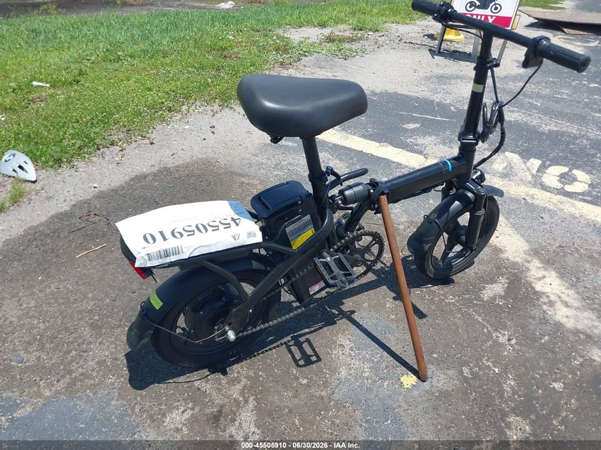 2025 Apyear E-bike with 576wh removable battery VIN BS369020251028004 IAAI salvage auction — FRONT END, Bill Of Sale (Florida), sold $25 on 2026-07-23 (photo 4)
