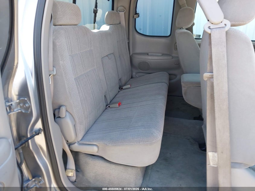 2001 Toyota Tundra VIN 5TBRN341X1S189163 IAAI salvage auction — Burn Engine, Salvage (California), sold $175 on 2026-07-30 (photo 8)