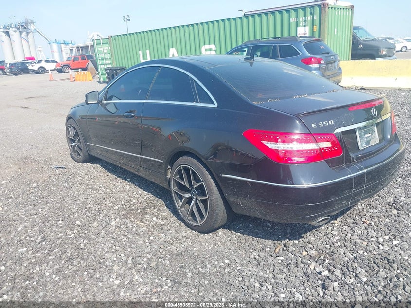 2013 Mercedes-benz E-klasse VIN WDDKJ5KBXDF198113 IAAI salvage auction — NORMAL WEAR, Clear (New York), sold $1,200 on 2026-07-28 (photo 3)