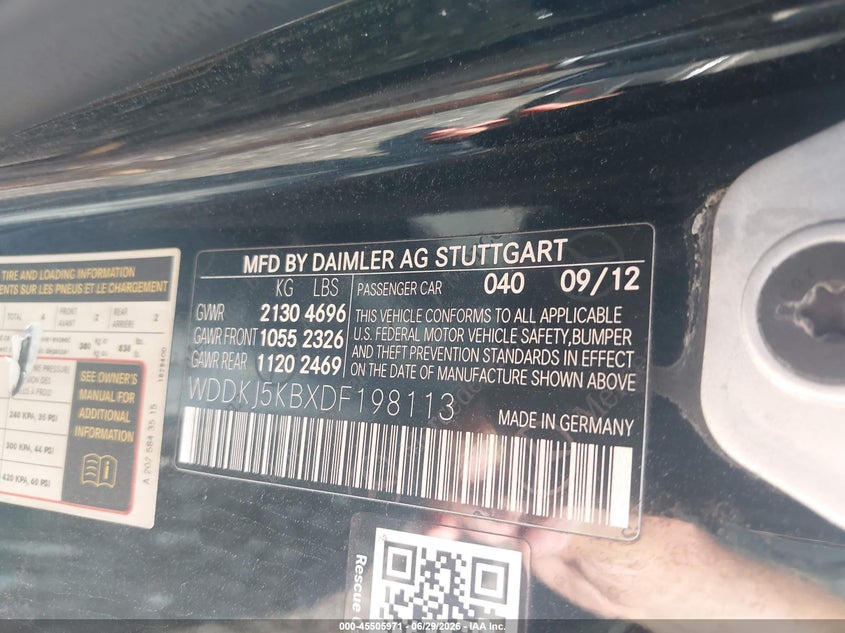 2013 Mercedes-benz E-klasse VIN WDDKJ5KBXDF198113 IAAI salvage auction — NORMAL WEAR, Clear (New York), sold $1,200 on 2026-07-28 (photo 9)
