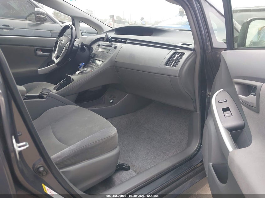 2011 Toyota Prius VIN JTDKN3DU8B1438030 IAAI salvage auction — FRONT END, Salvage (California), sold $2,450 on 2026-08-02 (photo 5)
